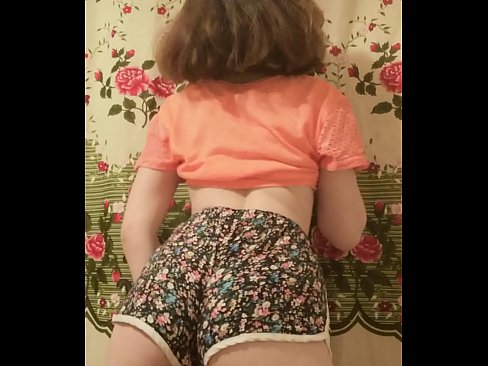 ❤️ Сексуальная юная малышка делает стриптиз снимая свои шортики на камеру ❤️ Видео ебли на marketapp.top ❌️❤